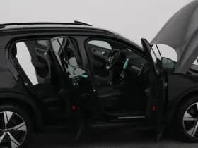 Volvo XC40 thumbnail 35