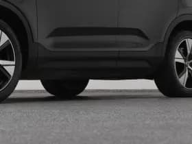 Volvo XC40 thumbnail 38