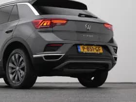Volkswagen T-Roc thumbnail 22