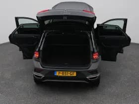Volkswagen T-Roc thumbnail 29