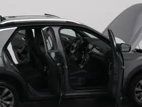 Volkswagen T-Roc thumbnail 34