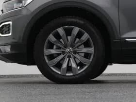 Volkswagen T-Roc thumbnail 39