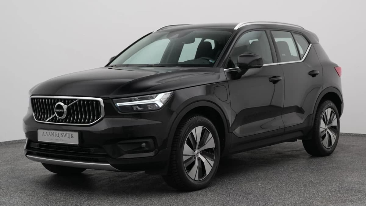 Volvo XC40 — foto 1