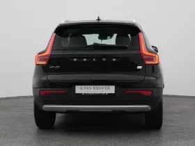 Volvo XC40 thumbnail 10