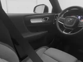 Volvo XC40 thumbnail 11
