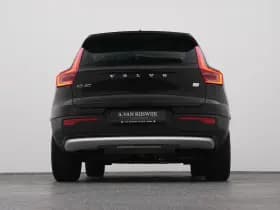 Volvo XC40 thumbnail 36