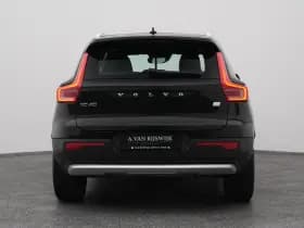 Volvo XC40 thumbnail 10