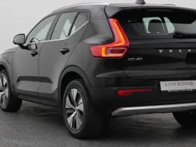 Volvo XC40 thumbnail 18