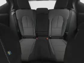 Volvo XC40 thumbnail 4