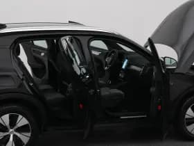 Volvo XC40 thumbnail 34