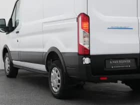 Ford E-Transit thumbnail 19