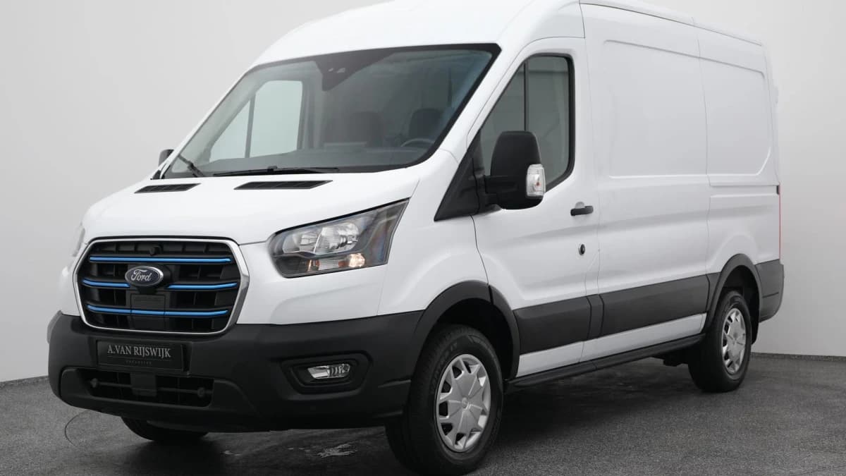 Ford E-Transit — foto 1