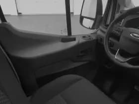Ford E-Transit thumbnail 12