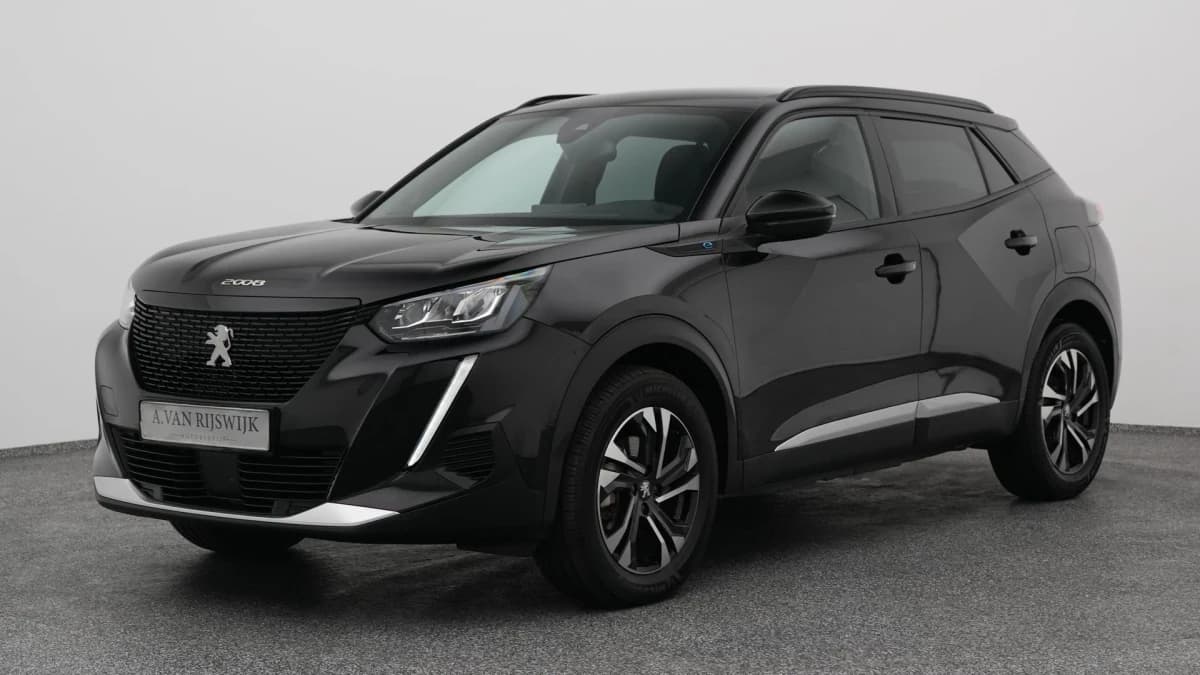 Peugeot e-2008 — foto 1