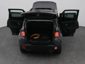 Jeep Renegade thumbnail 29