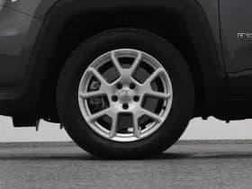 Jeep Renegade thumbnail 39