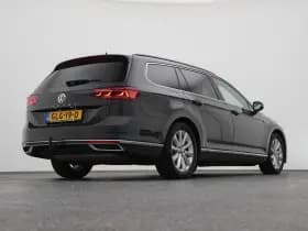 Volkswagen Passat thumbnail 16