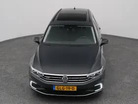 Volkswagen Passat thumbnail 26