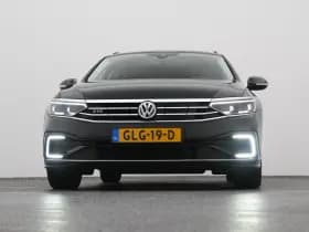 Volkswagen Passat thumbnail 35