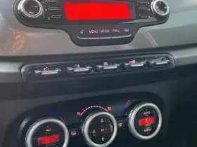 Alfa Romeo Giulietta 2.0 JTDm Distinctive | ECC | LMV | 6 maanden garantie thumbnail 14