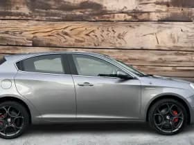 Alfa Romeo Giulietta 2.0 JTDm Distinctive | ECC | LMV | 6 maanden garantie thumbnail 5