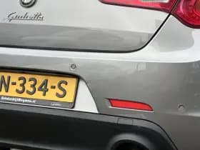 Alfa Romeo Giulietta 2.0 JTDm Distinctive | ECC | LMV | 6 maanden garantie thumbnail 9