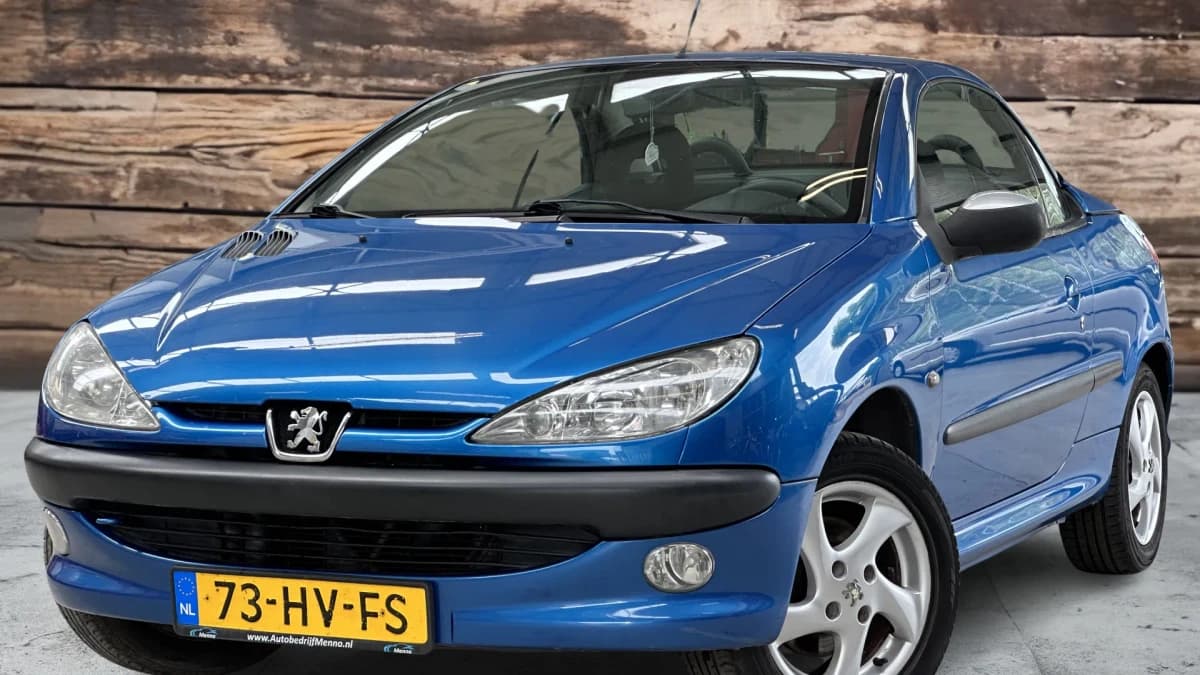 Peugeot 206 CC 1.6-16V | Let op de tekst | "zo mee" | GEEN APK | DAK WERKT NIET — foto 1