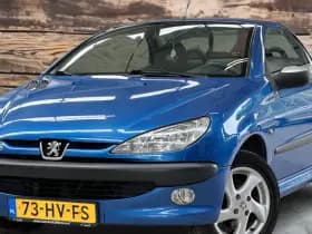 Peugeot 206 CC 1.6-16V | Let op de tekst | "zo mee" | GEEN APK | DAK WERKT NIET
