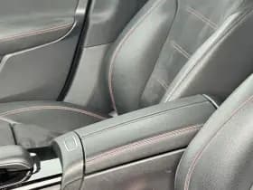 Mercedes-Benz CLA-Klasse Shooting Brake 200 Business Solution AMG thumbnail 22