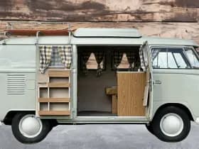 Volkswagen T1 | Westfalia camper | 1967 | SO42 | | Campmobile | Splitscreen | | Uitmuntende staat | Start, rijdt en schakelt perfect | thumbnail 9