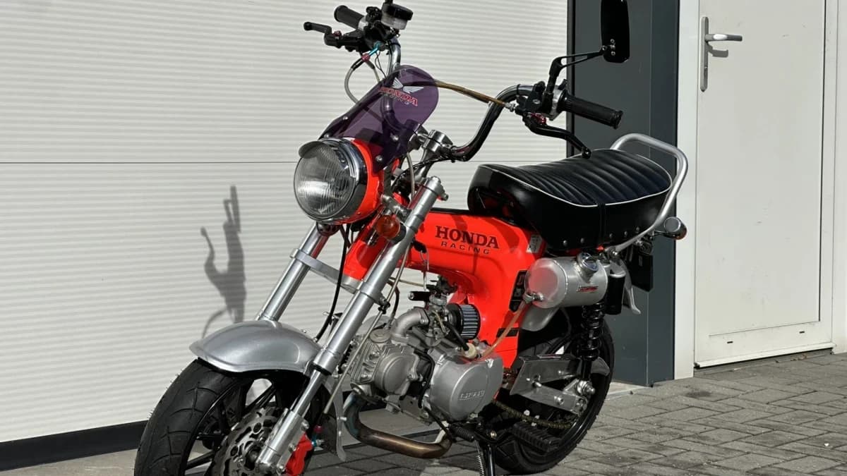 JINCHENG Bromfiets Bromfiets JC50Q (Honda Dax) | Volledig in nieuwstaat! — foto 1