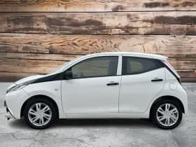 Toyota Aygo 1.0 VVT-i x-fun | NAP | NL Auto | Licht metalen velgen | Cruis | Airco | Bluetooth thumbnail 7