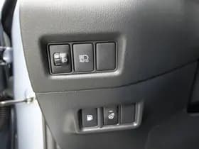 Toyota C-HR 1.8 HYBRID STYLE | A.C.C. | CAMERA | ALL-SEASON | DEALER ONDERHOUDEN!! thumbnail 25