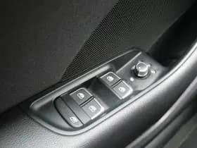 Audi A3 Sportback 35 TFSI S-LINE | AUTOMAAT | VIRTUAL | A.C.C | CARPLAY | ALL-SEASON!! thumbnail 21