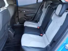 Peugeot E-2008 EV GT-PACK 50 kWh | A.C.C | 3D COCKPIT | TREKHAAK | ALCANTARA LEER!! thumbnail 26