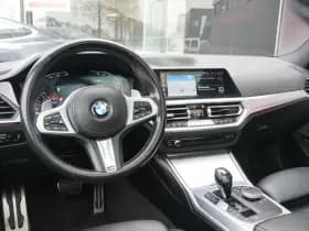 BMW 3 Serie Touring 330i HIGH EXECUTIVE | M-SPORT | PANO | H/K | LASER | TREKHAAK | 1e EIGENAAR!! thumbnail 11