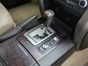 Toyota Land Cruiser V8 4.5 D-4D EXECUTIVE 7P. | OPEN DAK | 1e EIGENAAR | CAMERA | GEEN TREKHAAK!! thumbnail 17