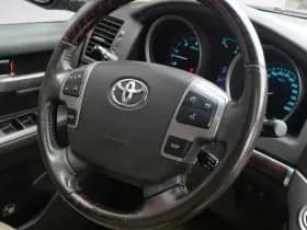 Toyota Land Cruiser V8 4.5 D-4D EXECUTIVE 7P. | OPEN DAK | 1e EIGENAAR | CAMERA | GEEN TREKHAAK!! thumbnail 19