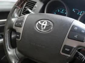 Toyota Land Cruiser V8 4.5 D-4D EXECUTIVE 7P. | OPEN DAK | 1e EIGENAAR | CAMERA | GEEN TREKHAAK!! thumbnail 21