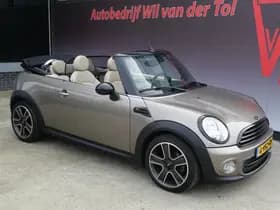 MINI Cooper Cabrio 1.6 CHILI | LEER | 89.000 KM | LIEFHEBBERSAUTO | NIEUWE APK!! thumbnail 4