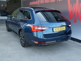 Škoda Superb thumbnail 8