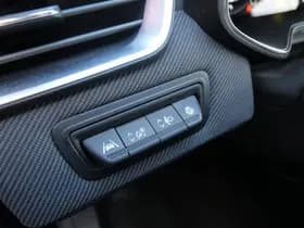 Renault Clio thumbnail 23