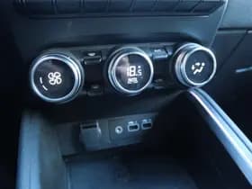 Renault Clio thumbnail 34