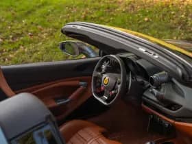 Ferrari F8 Spider 3.9 V8 HELE thumbnail 37