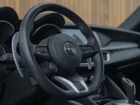 Alfa Romeo Romeo Stelvio 2.0T AWD Veloce 320pk thumbnail 7