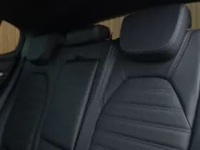 Alfa Romeo Romeo Stelvio 2.0T AWD Veloce 320pk thumbnail 9