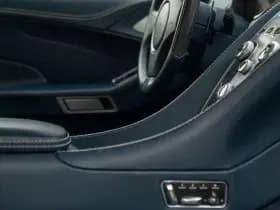 Aston Martin Vanquish 6.0 V12 Touchtronic thumbnail 39