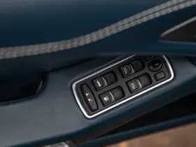 Aston Martin Vanquish 6.0 V12 Touchtronic thumbnail 51