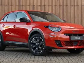 Fiat 600 1.2 Hybrid La Prima 145pk thumbnail 3