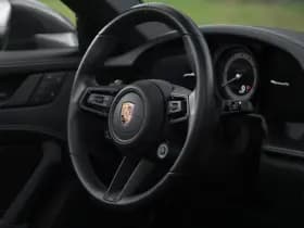 Porsche 911 Cabrio Cabrio 3.0 Carrera GTS thumbnail 9